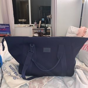navy blue xl carryall